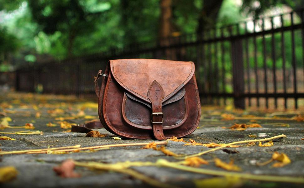 Dalia Handcrafted Leather Purse  (Faith)